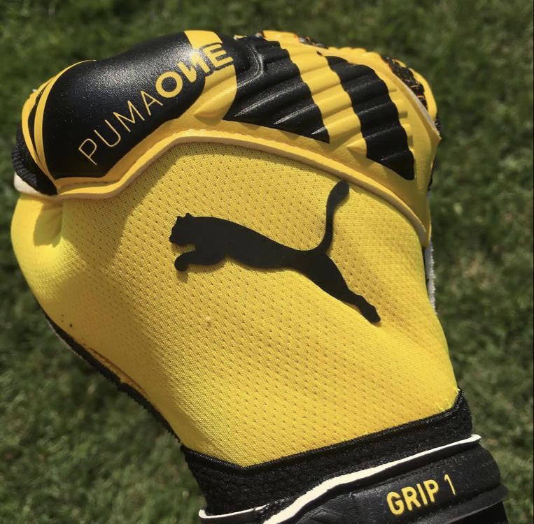 Puma One Grip 1 PRO