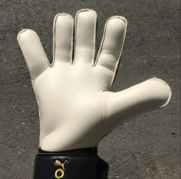 Puma One Grip 1 PRO