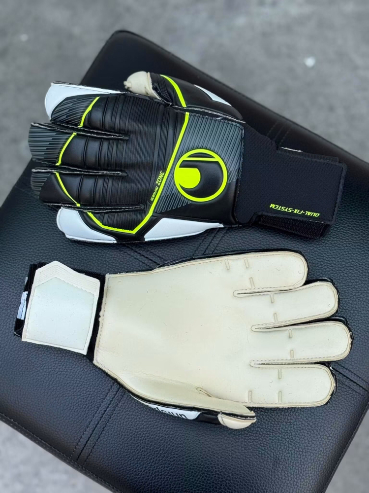 Uhlsport Absolutgrip Flex Carbon (Kemikli)