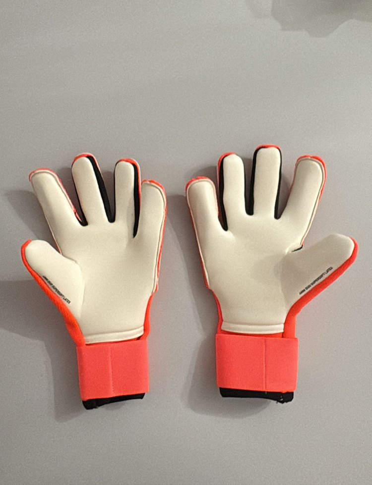 Puma Future Hybrid PRO Ederson