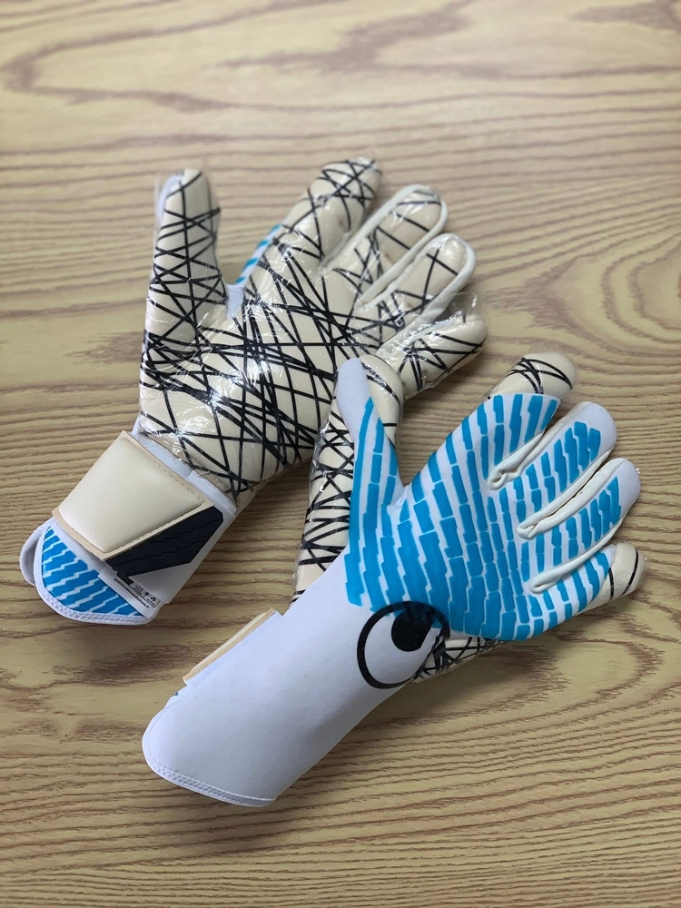 Uhlsport Cybertec UltraGrip 2026