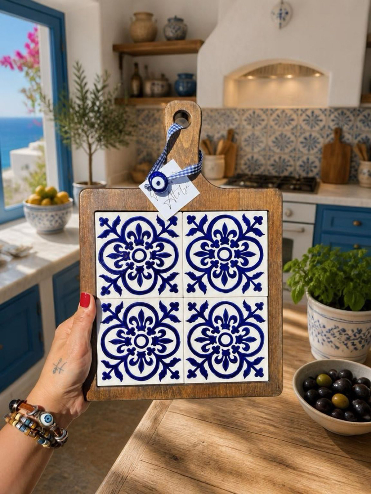 El Yapımı Çini Ahşap Sunumluk