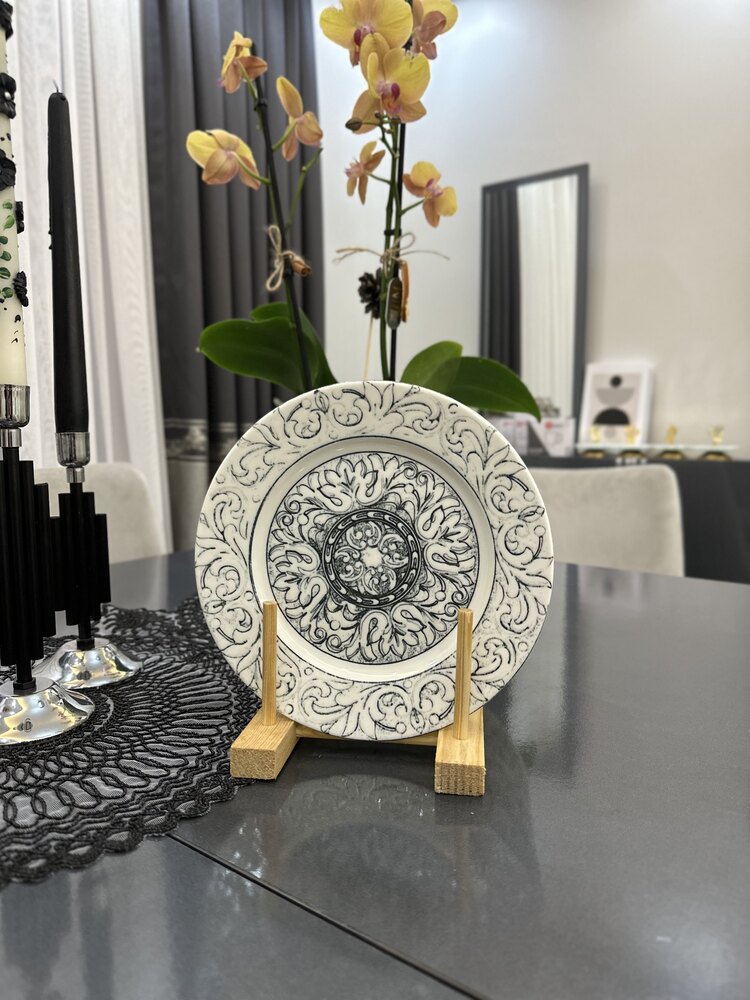 Kendinden kabartmalı siyah 6 lı 20 cm pasta tabağı