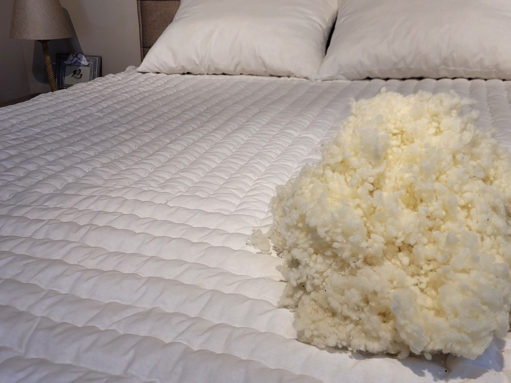 MERİNOS KUZU YÜNÜ EL DİKİMİ YORGAN 