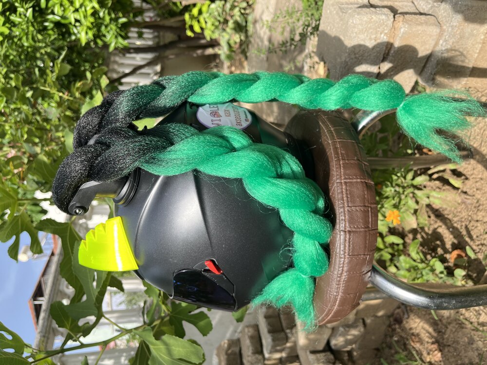 ÇİFT KASK SAÇI 
