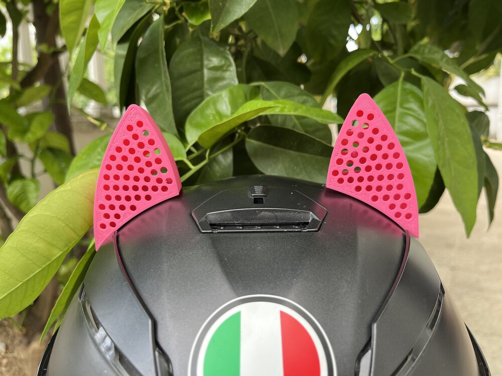 Pembe Kedi 