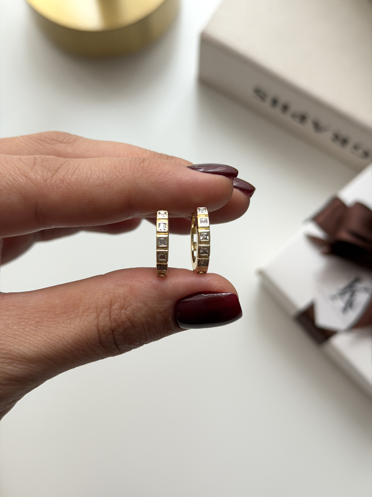 14k Gold Altın Kaplama Kare Taşlı Model Halka Küpe (1,5 cm)