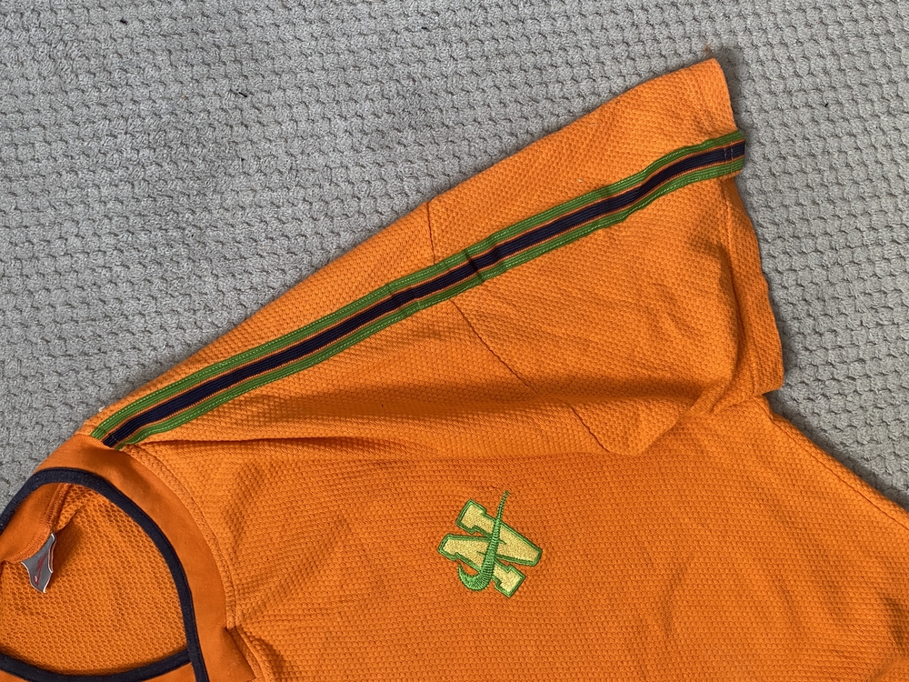 90s Nike swoosh tee ( l - xl )