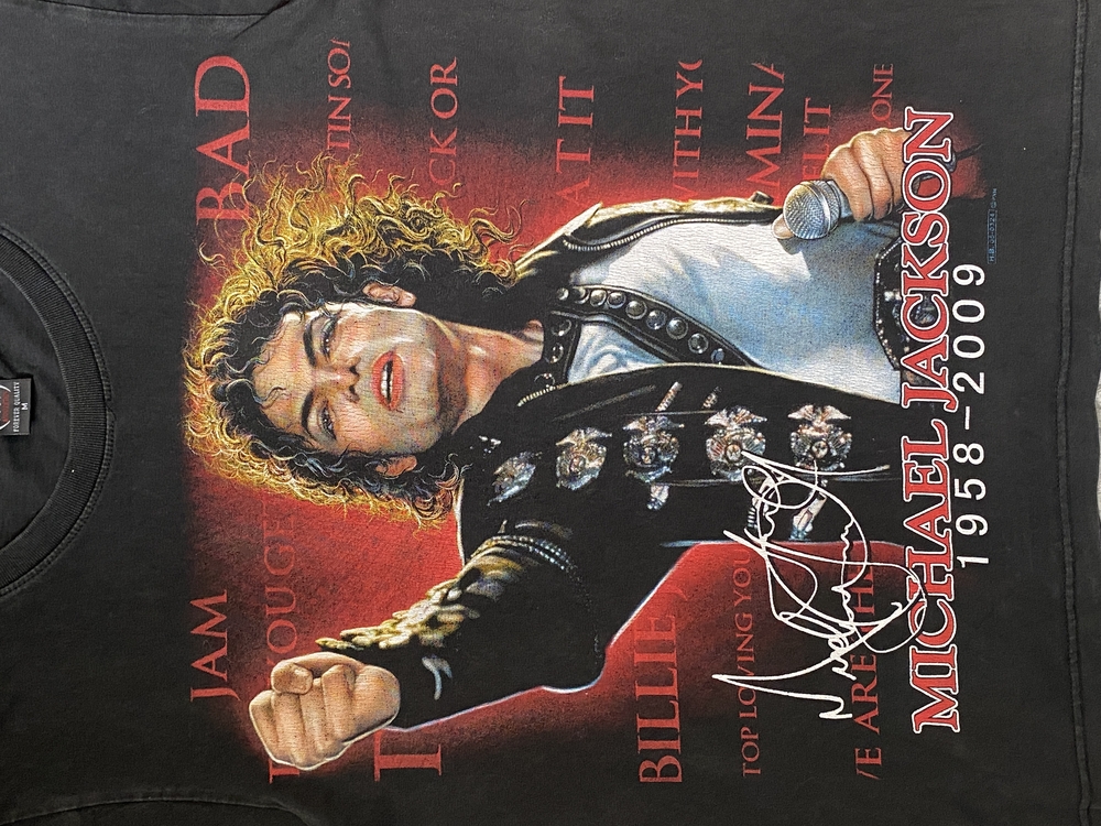 Micheal jackson vtg tee ( m l )
