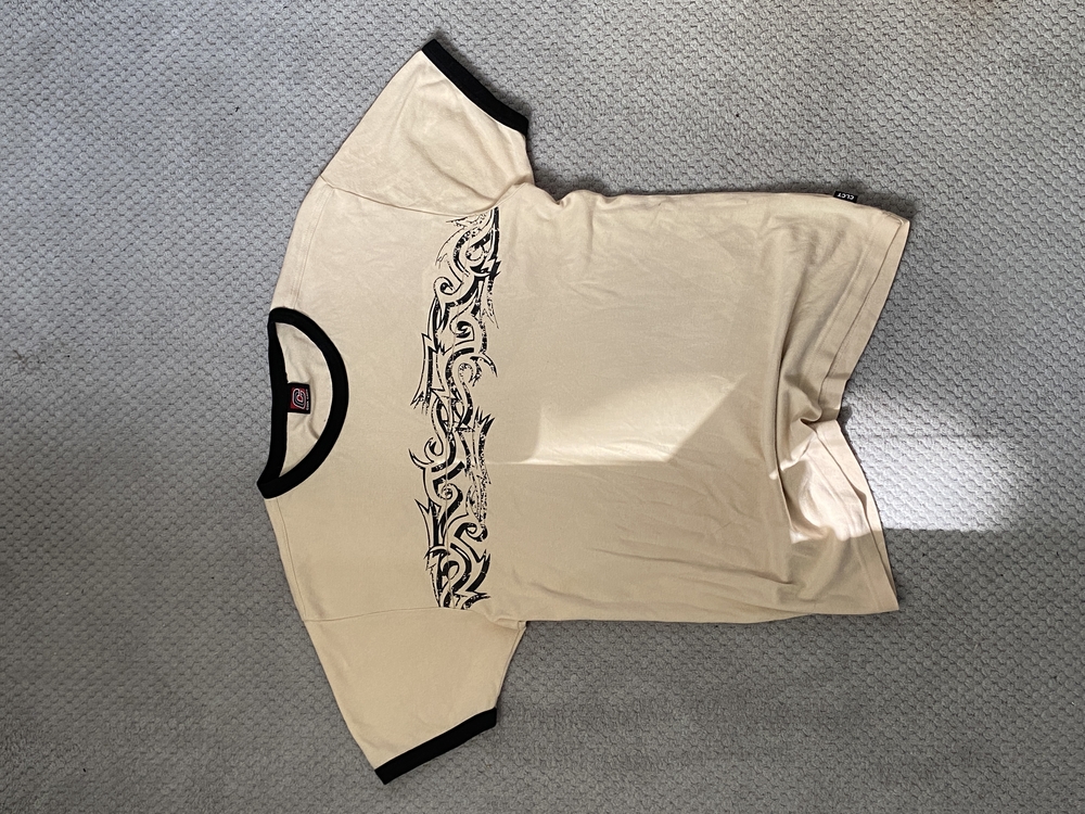 y2k tribal vintage tee ( s m )