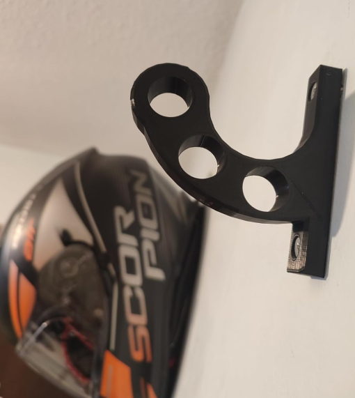 MOTORSİKLET KASK TUTMA APARATI