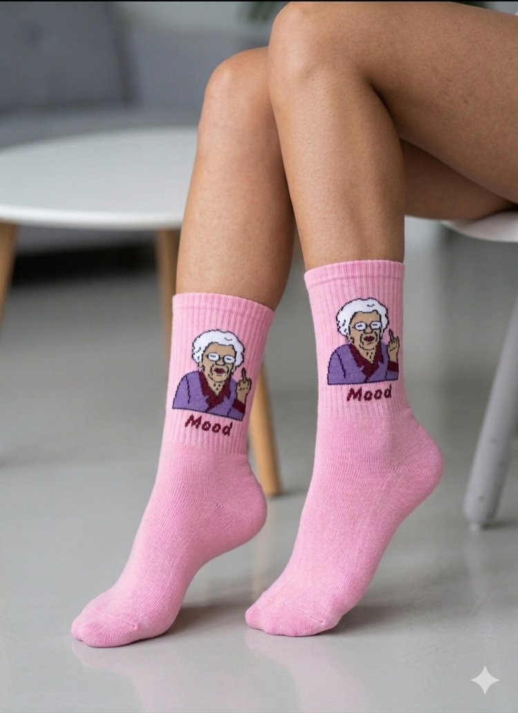 Granny Mood Pembe Çorap