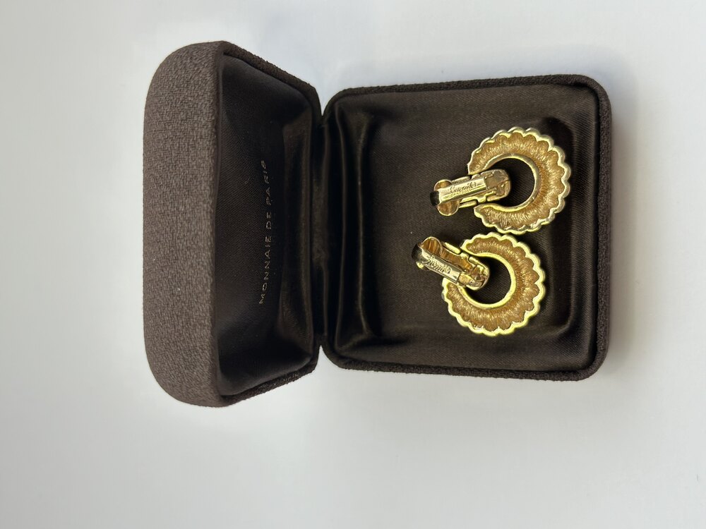  Grosse Earrings for Christian Dior 