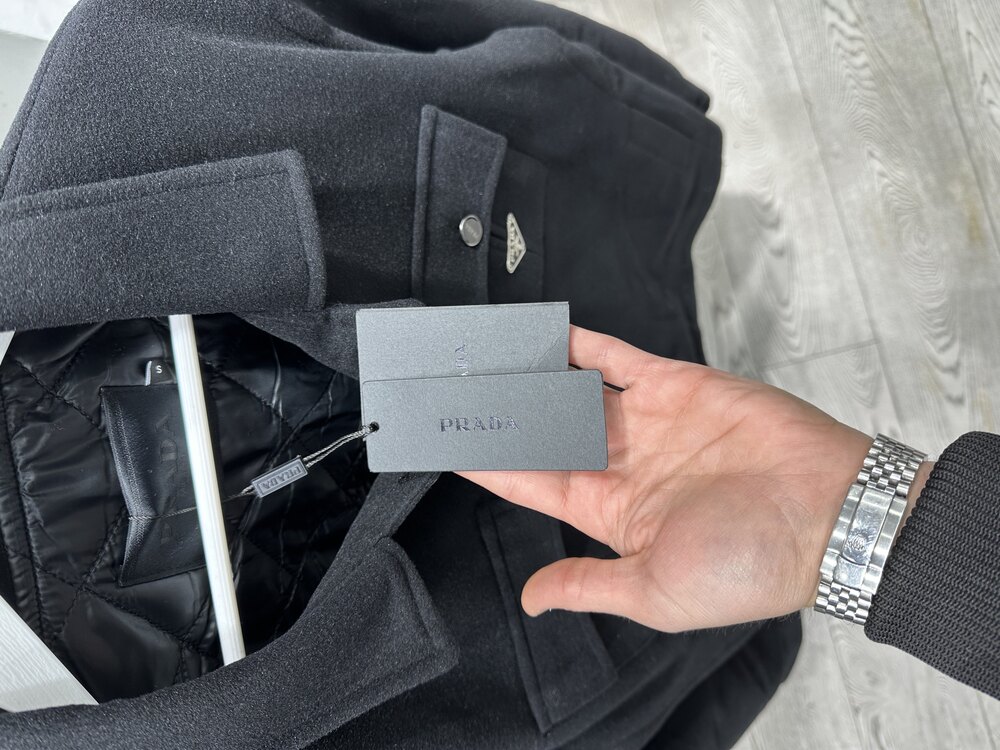 PRADA KAŞE MONT
