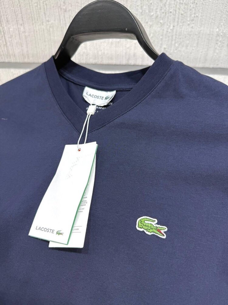 LACOSTE V YAKA İTHAL TSHIRT