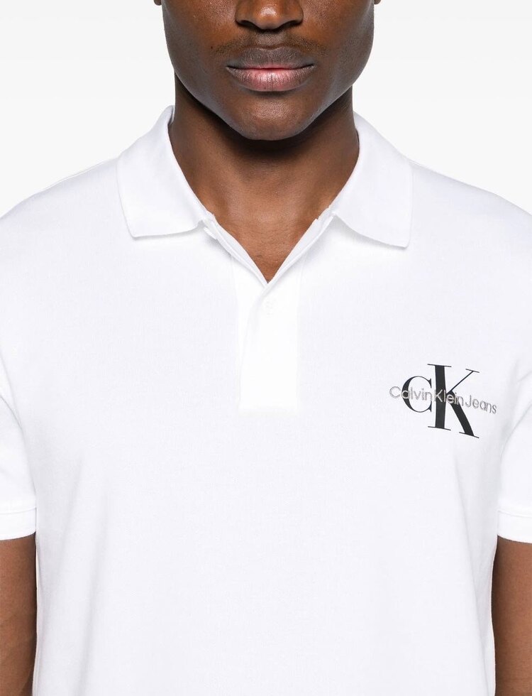 CALVİN KLEİN POLO YAKA
