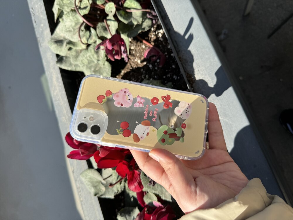 Arkası Aynalı Figürlü Model iPhone vs Samsung