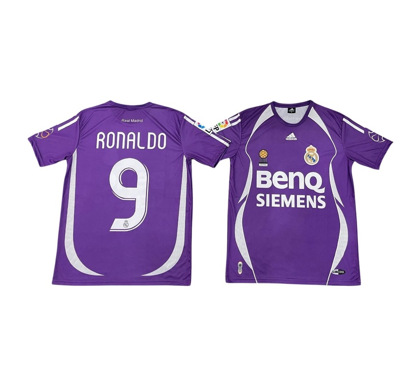 REAL MADRİD MOR RONALDO FORMASI