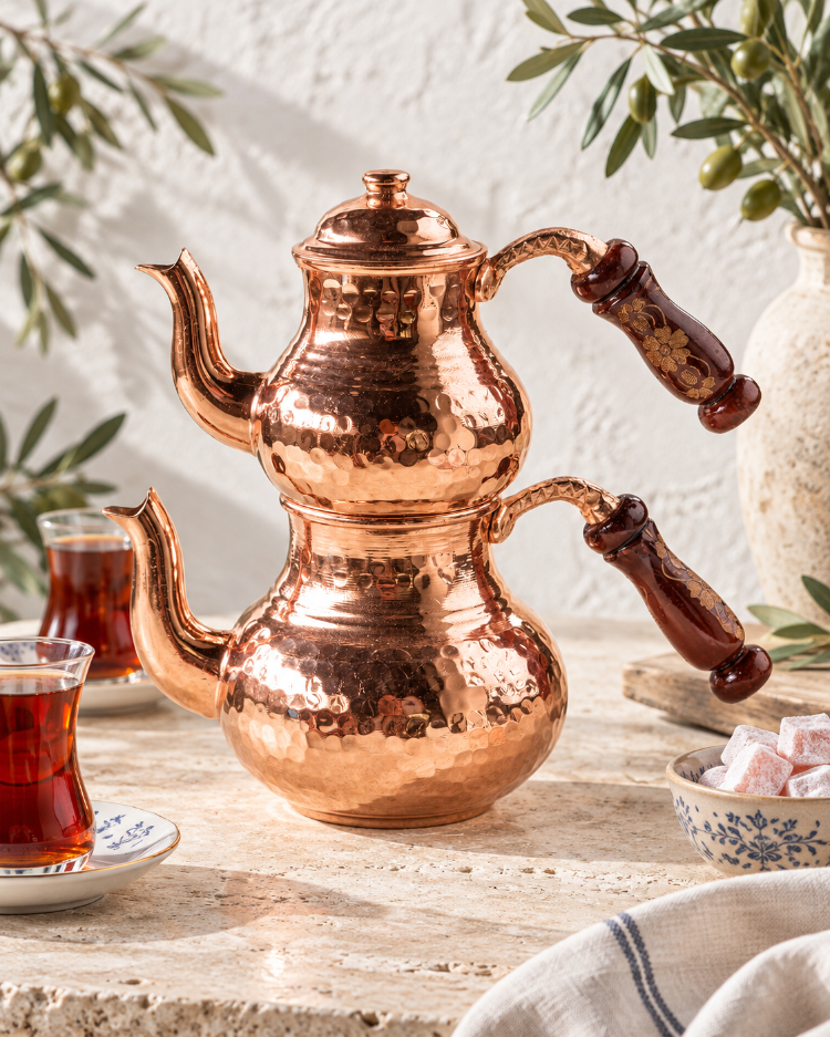 Küçük Boy Bakır Ahşap Kulplu Çaydanlık – %100 Saf Bakır, Kalaylı İç Yüzey