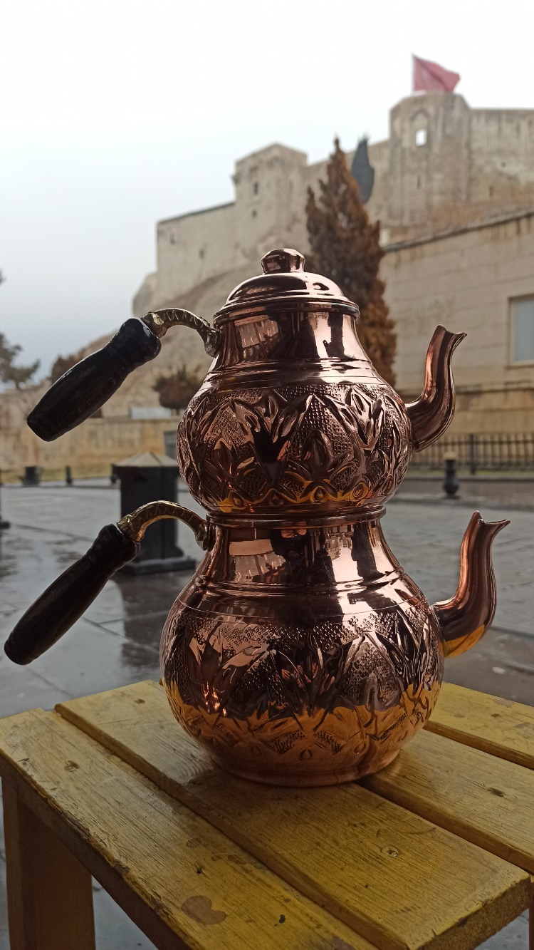 BÜYÜK BOY KIRMIZI BAKIR ÇAYDANLIK(BASKI DESEN)