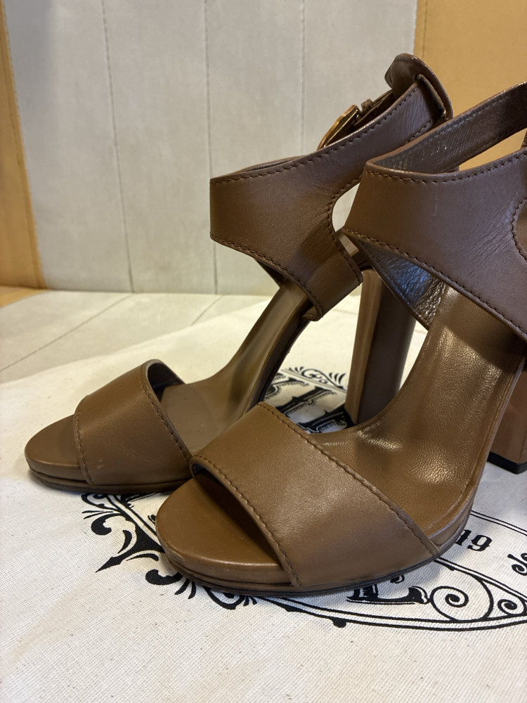 Gucci Leather Heels