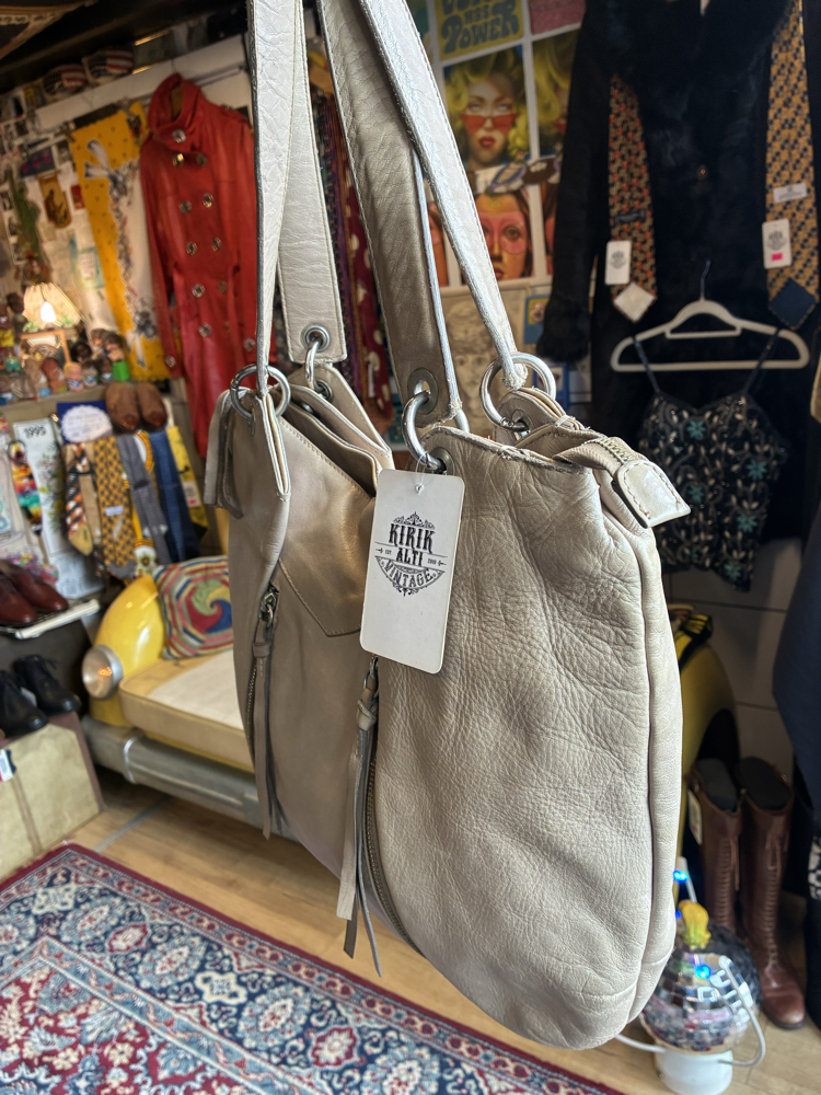BETA Leather Bag