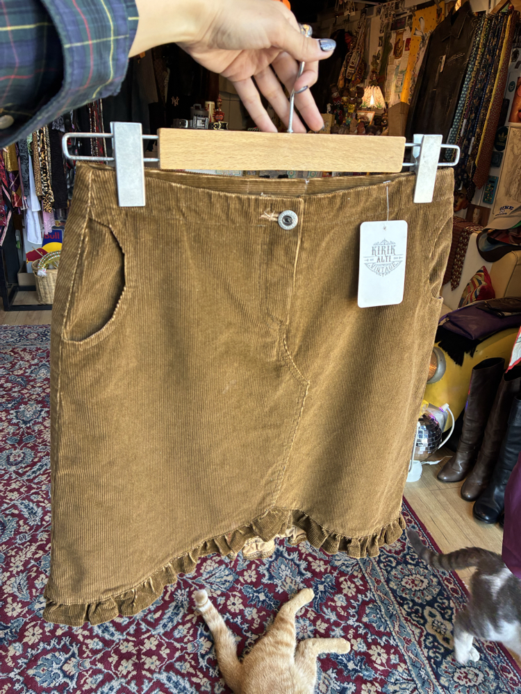 Cotton Bar 90's Skirt