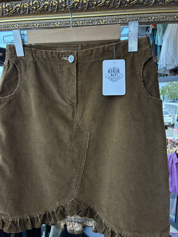 Cotton Bar 90's Skirt