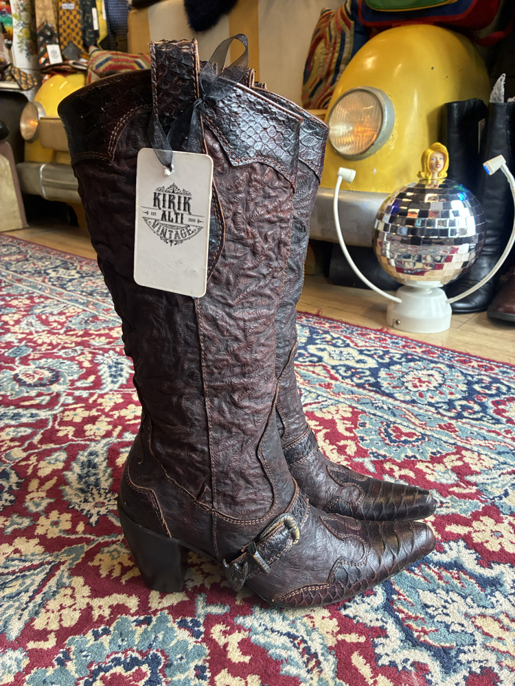 Icon Leather Boots
