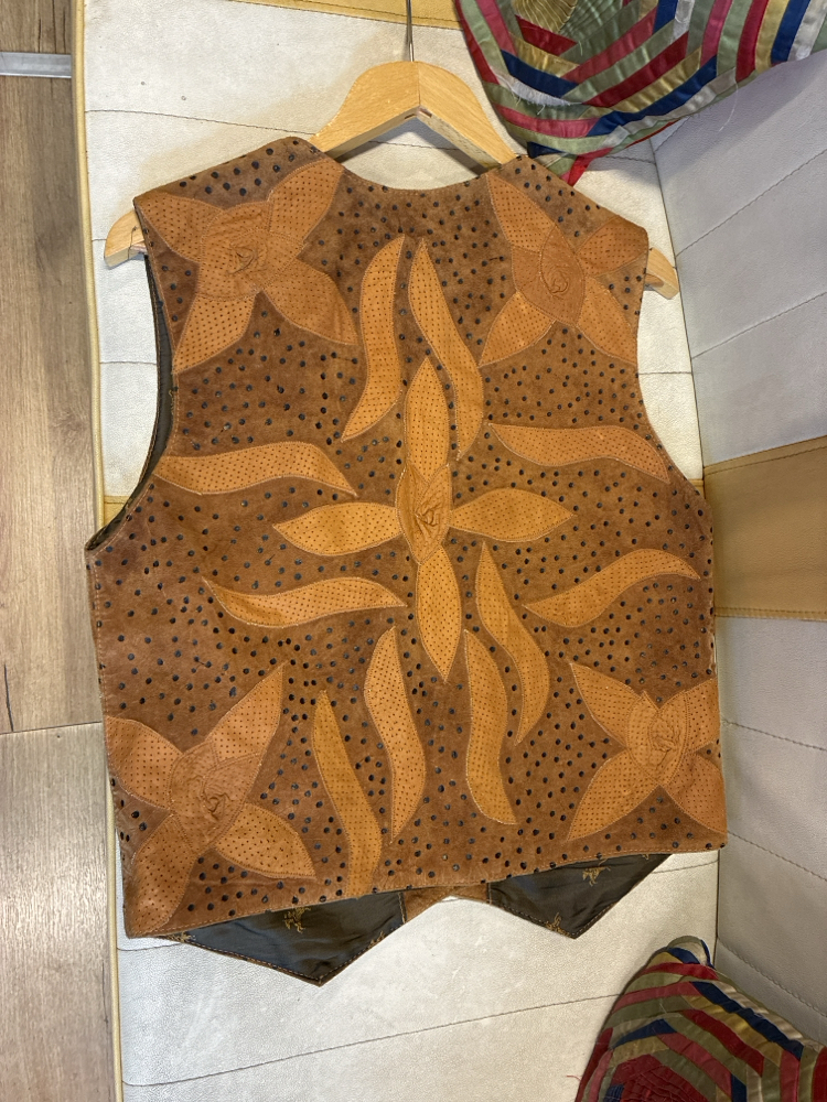 80's Earth Bloom Patchwork Leather Vest