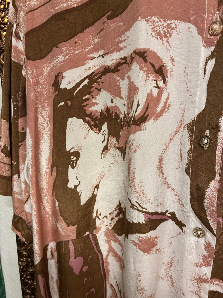 Silent Shirt