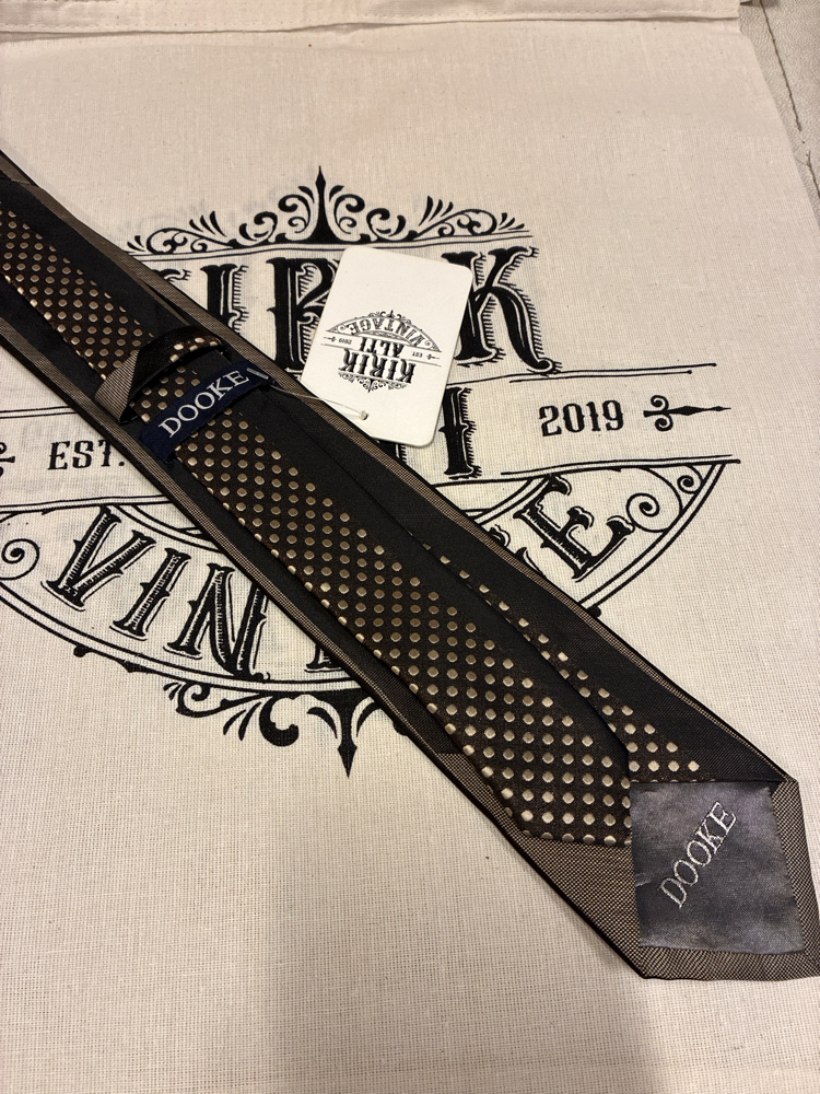 Dot Tie