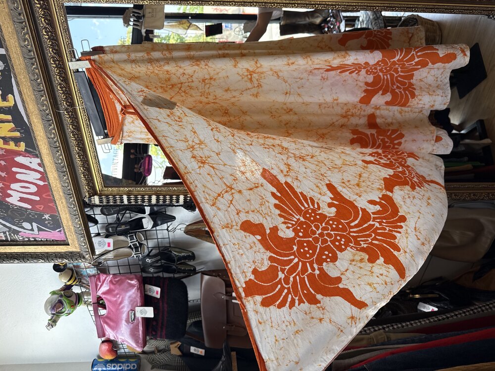 Batik Pattern Island Flower Wrap Skirt
