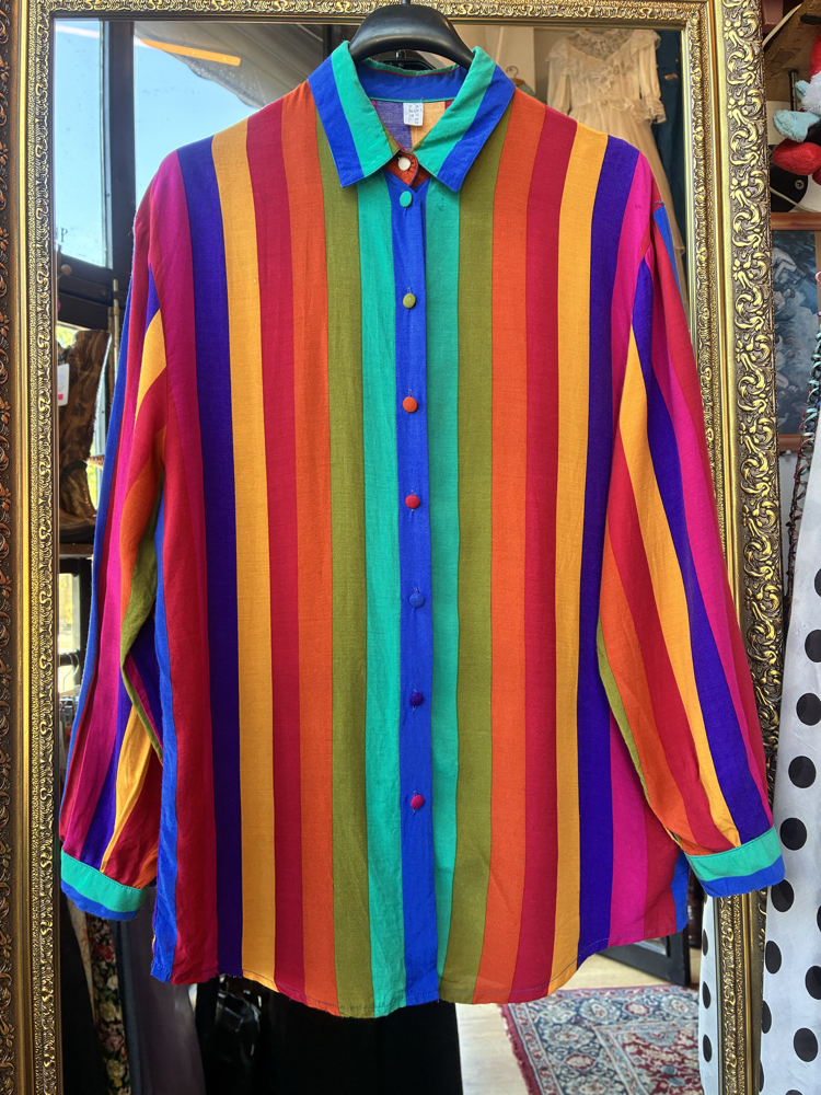 BE HAPPY! 90's Shirt