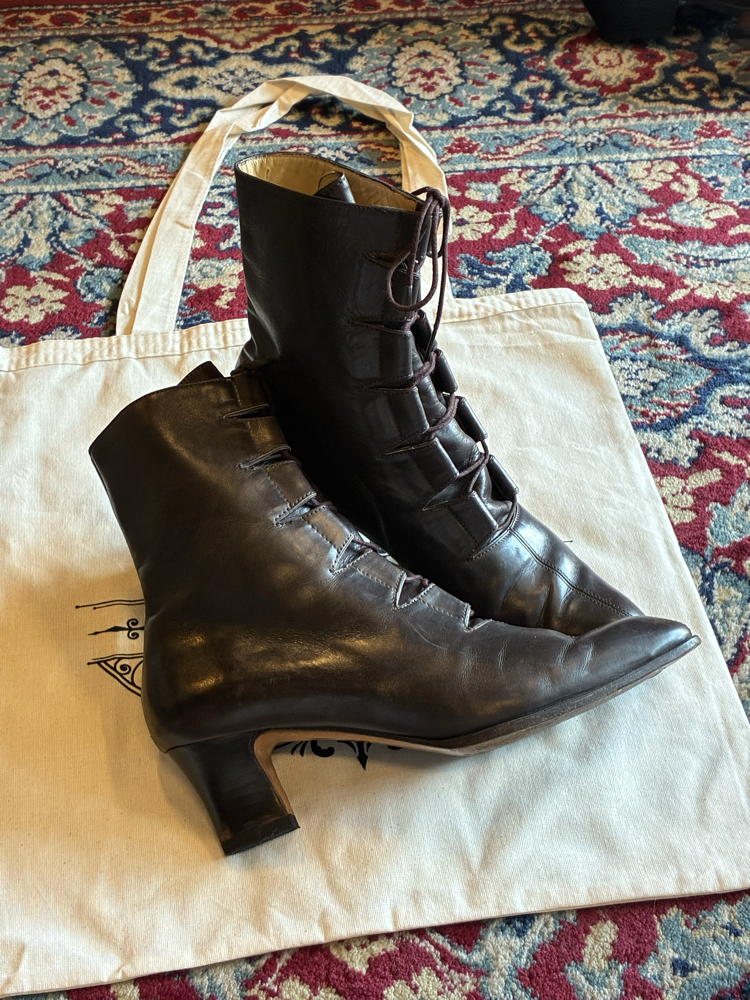 70's Dark Brown Leather Boots