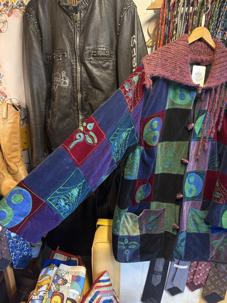 90's Yin&Yang Velvet Coat