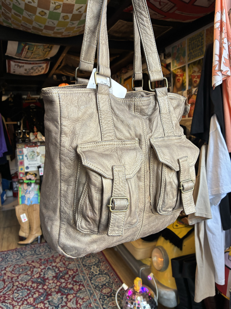90's Messenger Leather Bag