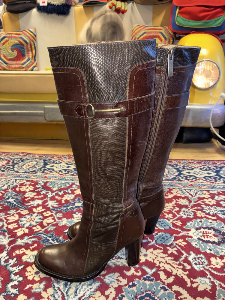 Kelly Dark Brown Boots