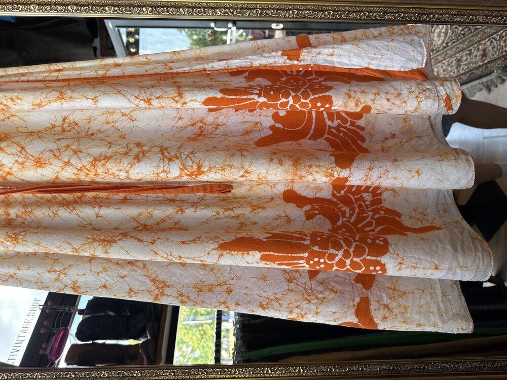 Batik Pattern Island Flower Wrap Skirt