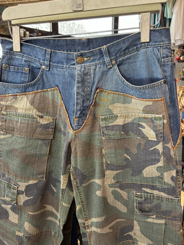 00's Camo Cargo Pants