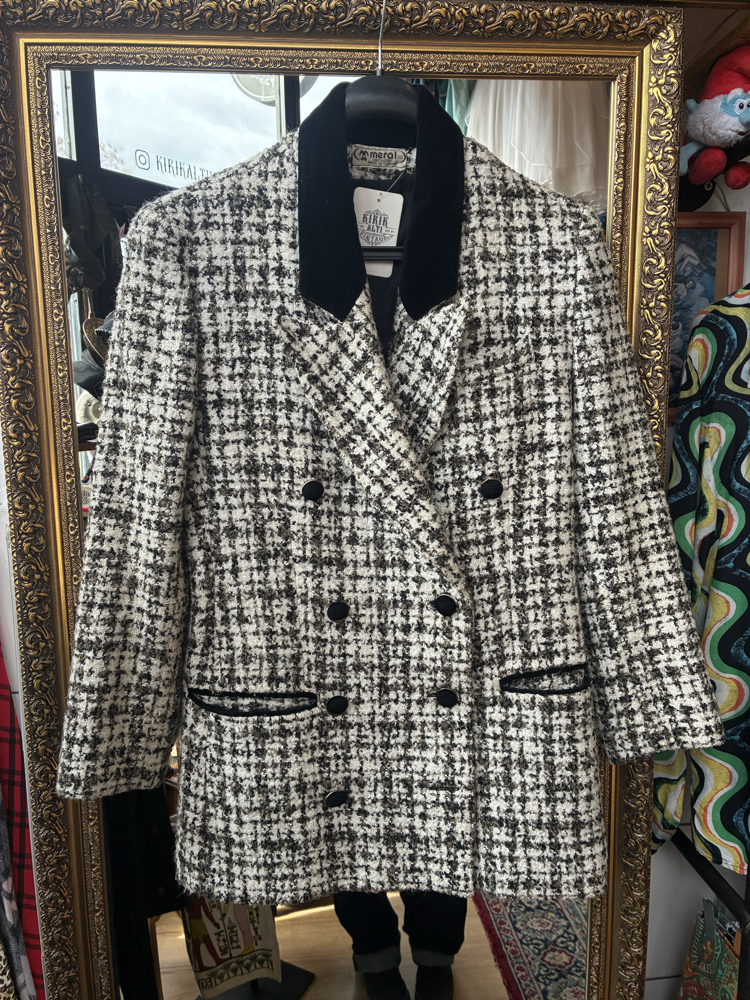 Classic Wool Blazer