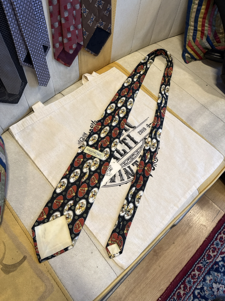 Fiorenzi Vincenzo Silk Made in Italy Equestrian Pattern Tie