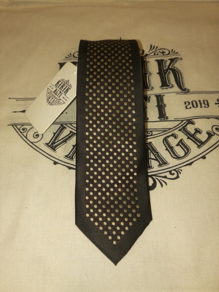 Dot Tie