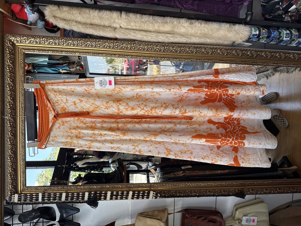 Batik Pattern Island Flower Wrap Skirt