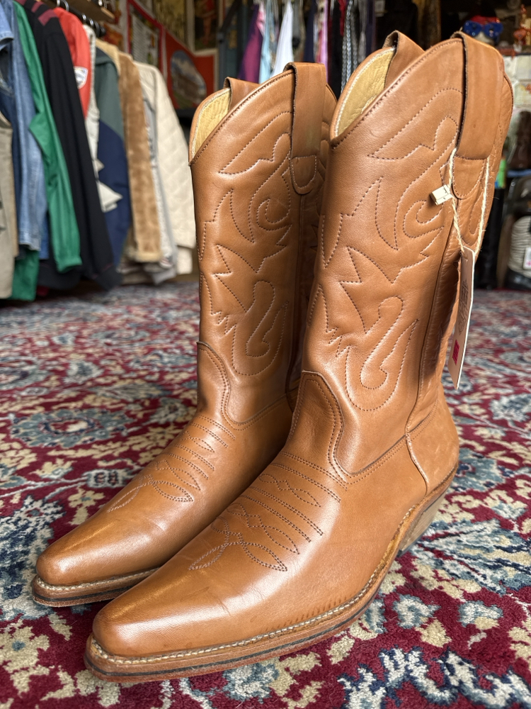 Tan Leather Cowboy Western Boots