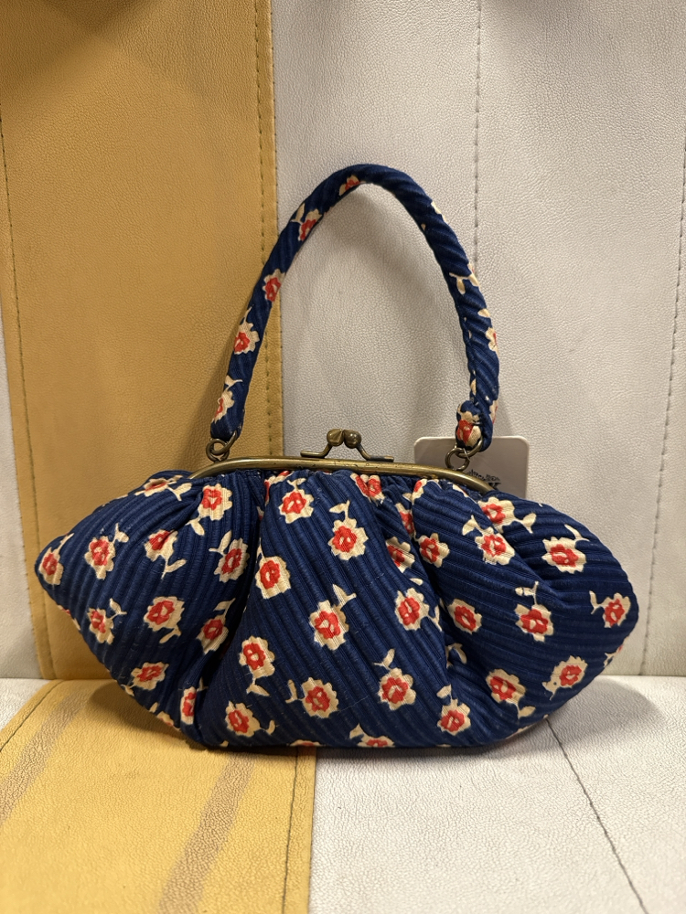 50’s Quilted Floral Kiss-Lock Purse — Midnight Blue & Cherry Bloom