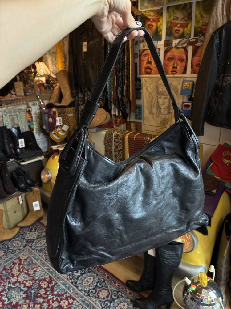 Black Leathee Bag