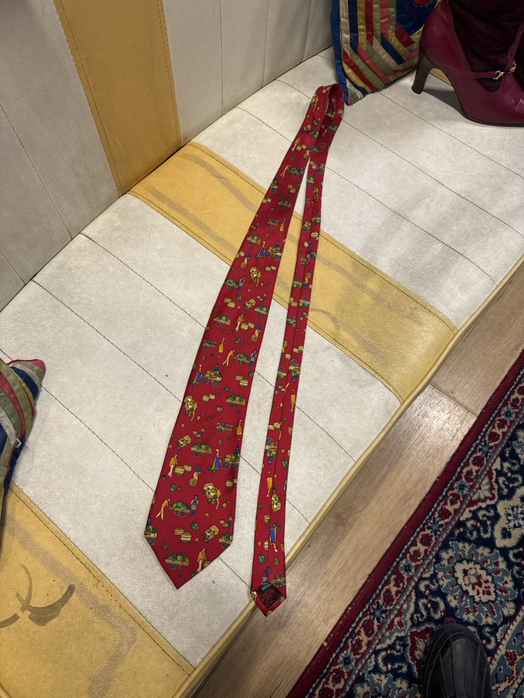 Abbate Silk Tie with Harvest/Market Scene Pattern