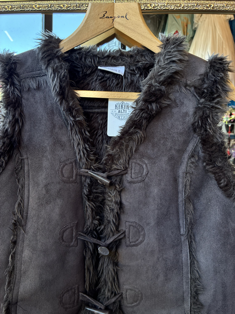 90's Yessica Fake Fur Vest