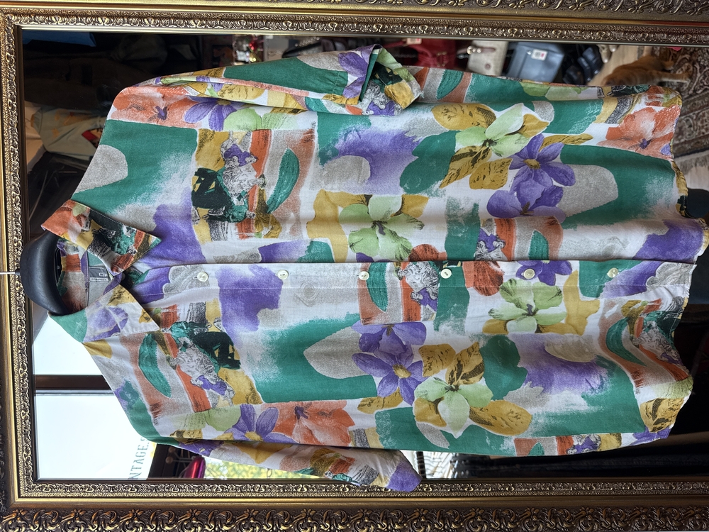 90’s Art Print Floral Shirt — Watercolor Green & Violet